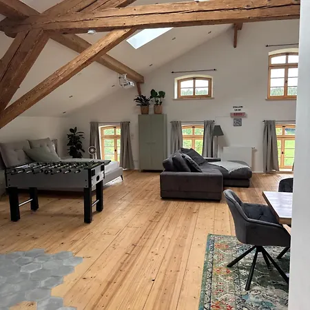 Falternhof Loft - Geschichte Trifft Auf Design 아파트