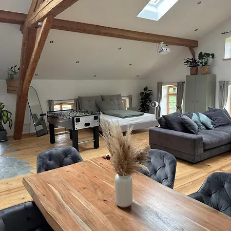 Falternhof Loft - Geschichte Trifft Auf Design *
