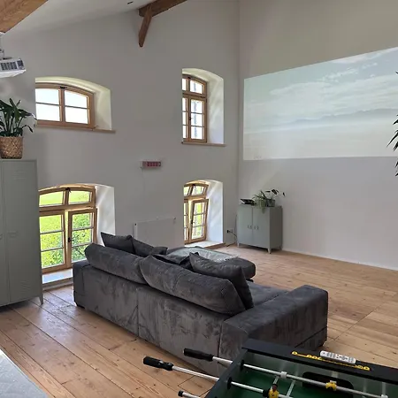 Falternhof Loft - Geschichte Trifft Auf Design